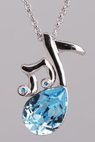 Fashion Crystal Music Rhinestone Pendant